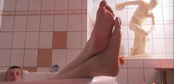  Bathing foot rubbed muscled hunk jerks